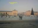 Вид новогоднего городка на площади им. В.И. Ленина
